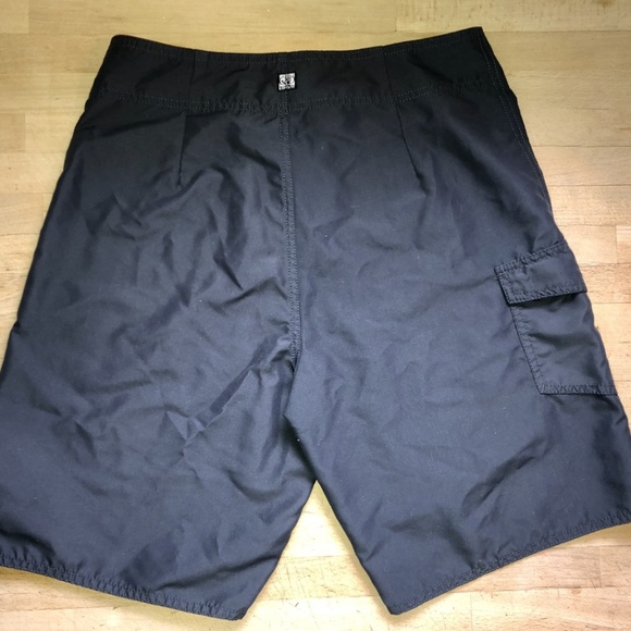 Body Glove Boardshorts - Picture 2 of 2